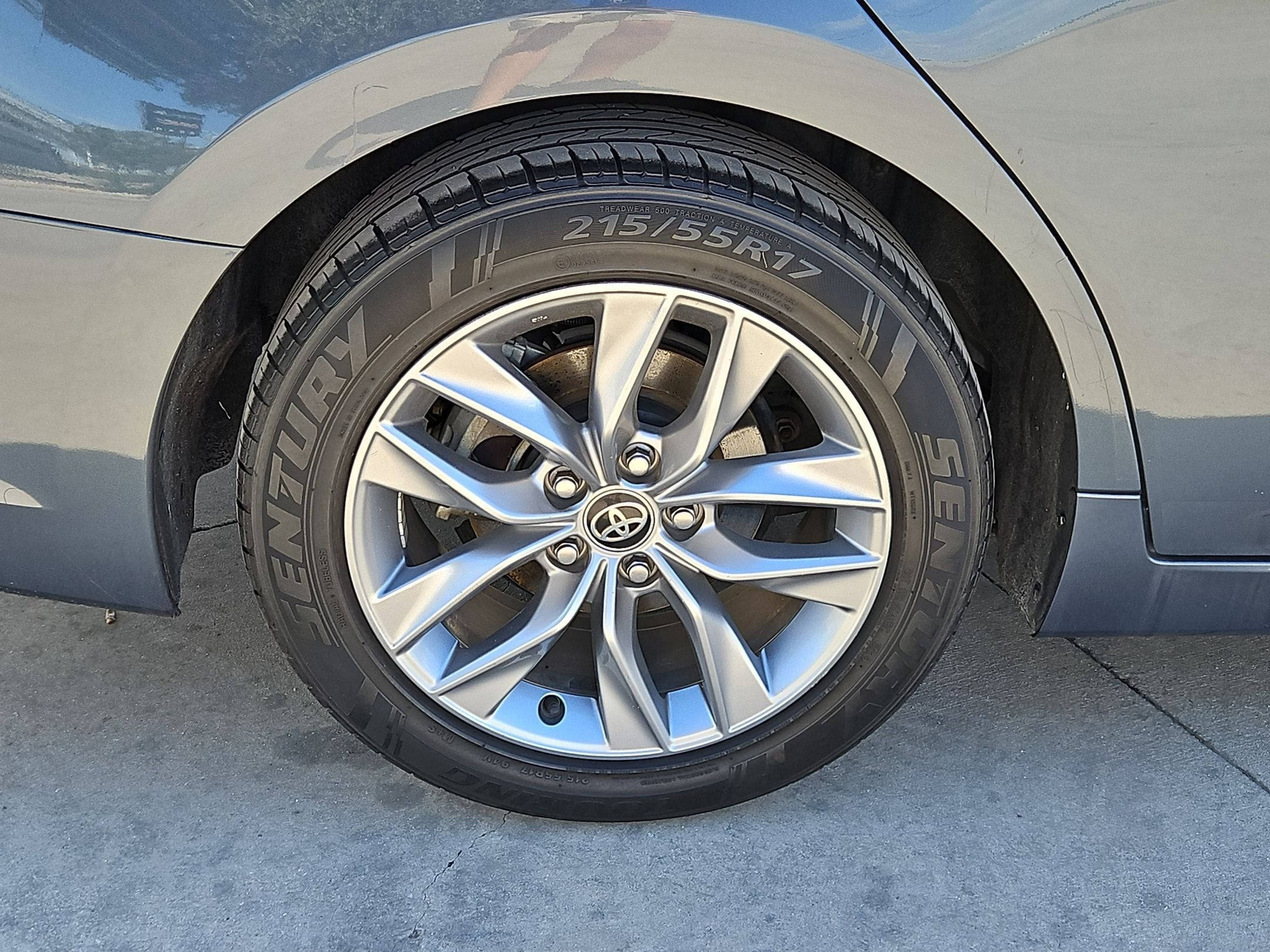 2022 Toyota Avalon XLE