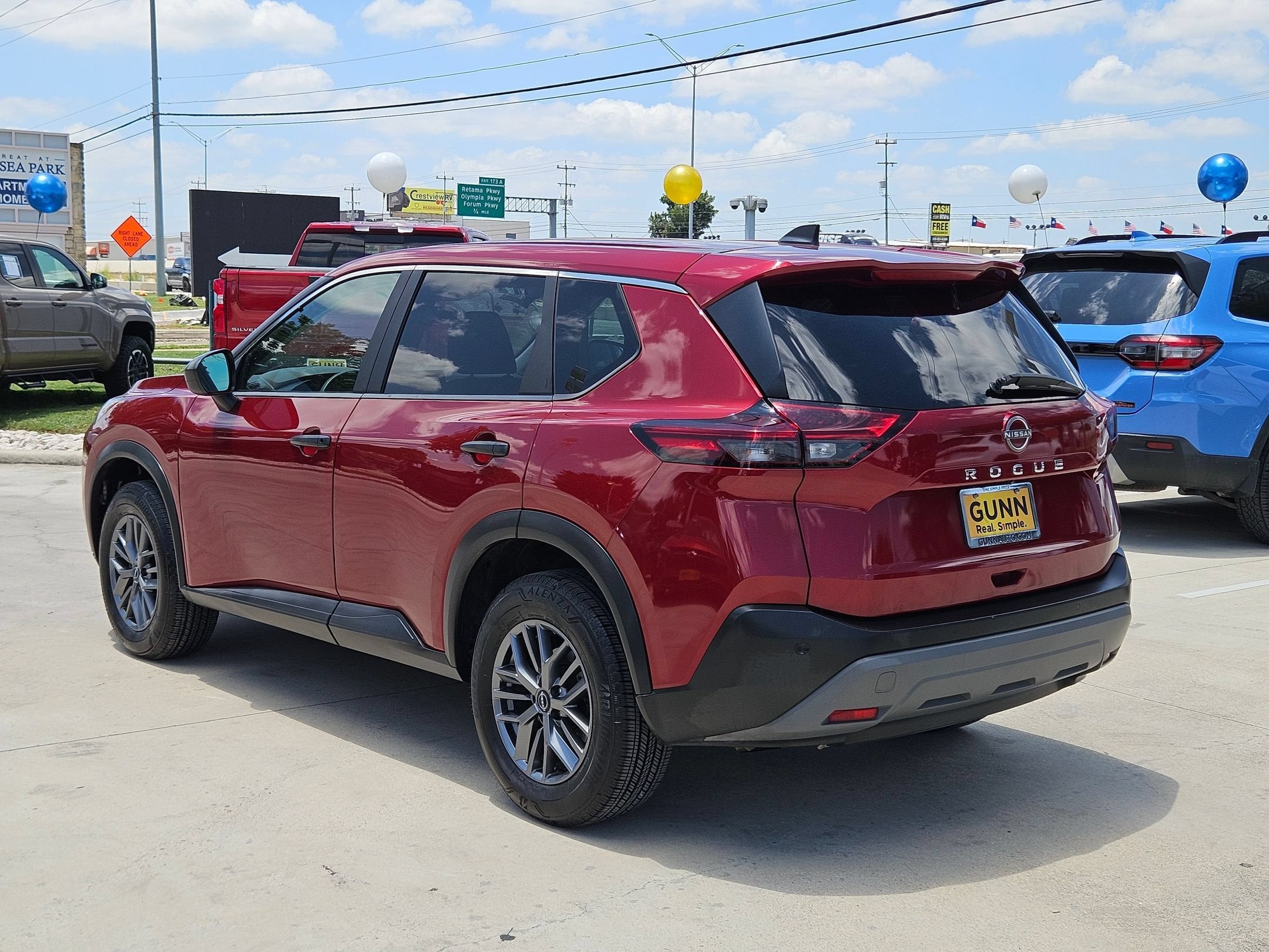 2023 Nissan Rogue S