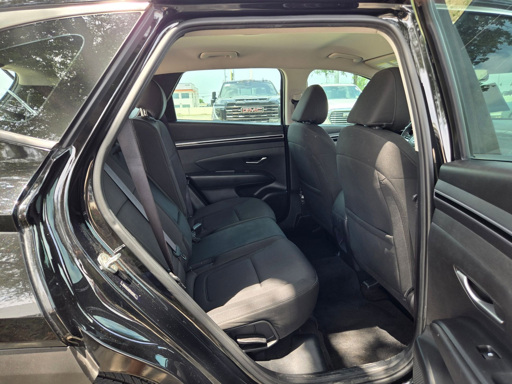 2023 Hyundai Tucson SE