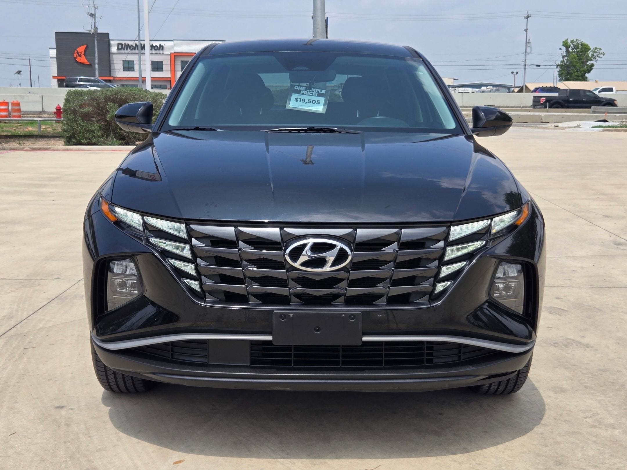 2023 Hyundai Tucson SE