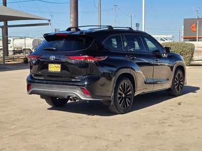 2024 Toyota Highlander XSE