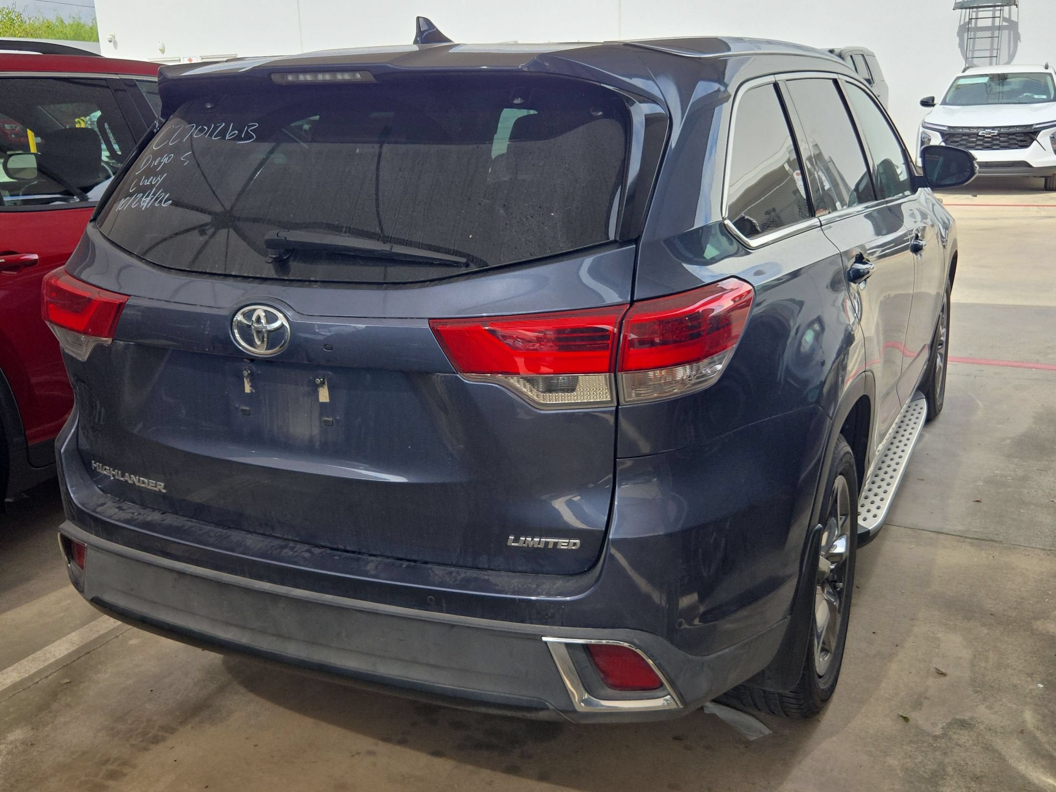 2019 Toyota Highlander Base