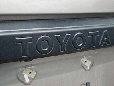 2025 Toyota Land Cruiser 4WD