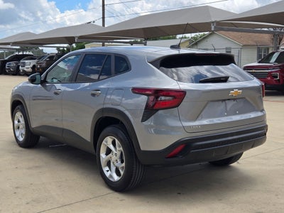 2025 Chevrolet Trax LS