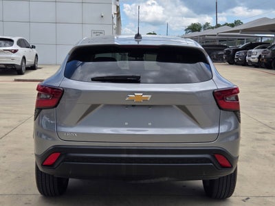 2025 Chevrolet Trax LS