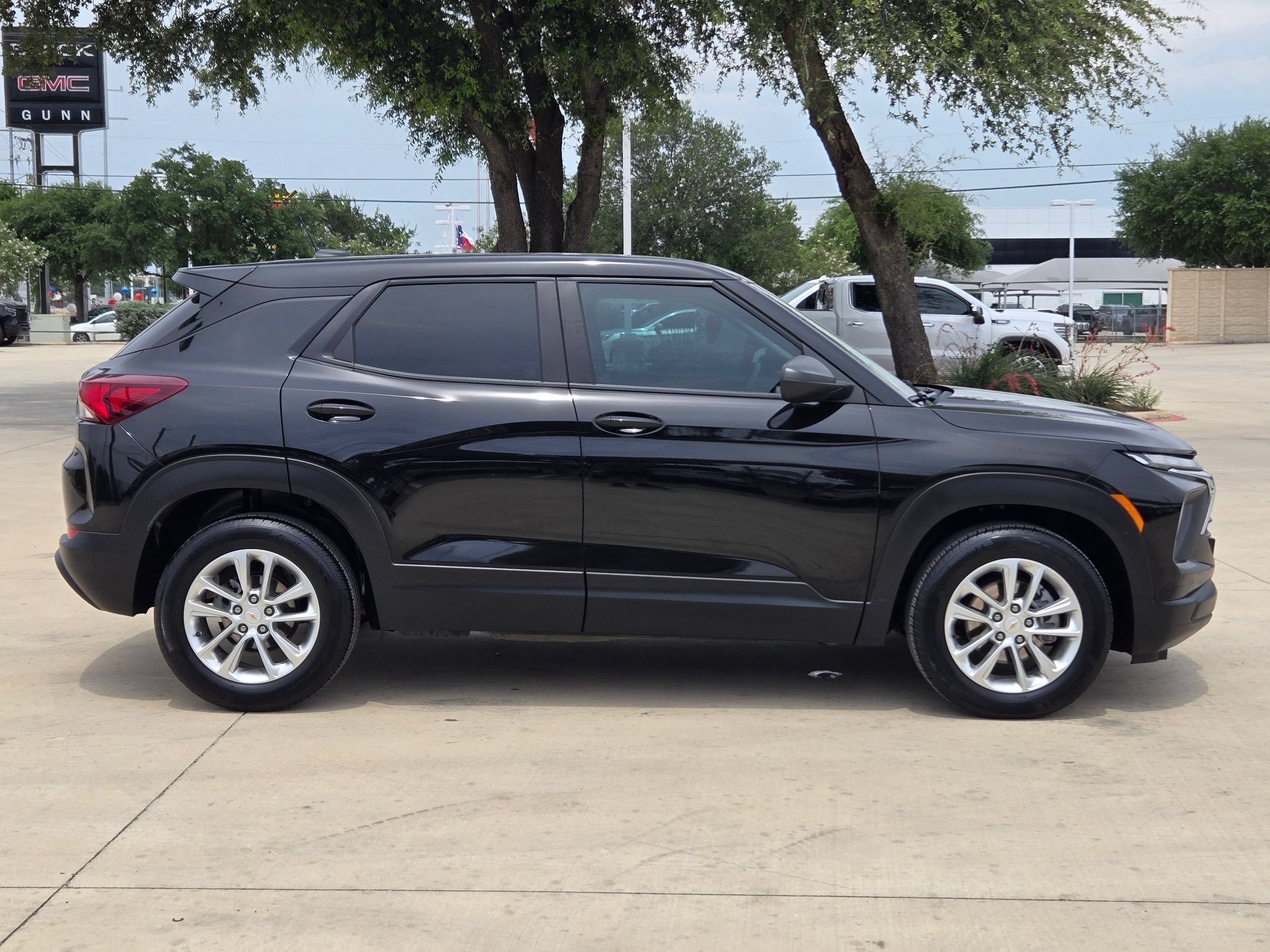 2025 Chevrolet TrailBlazer LS