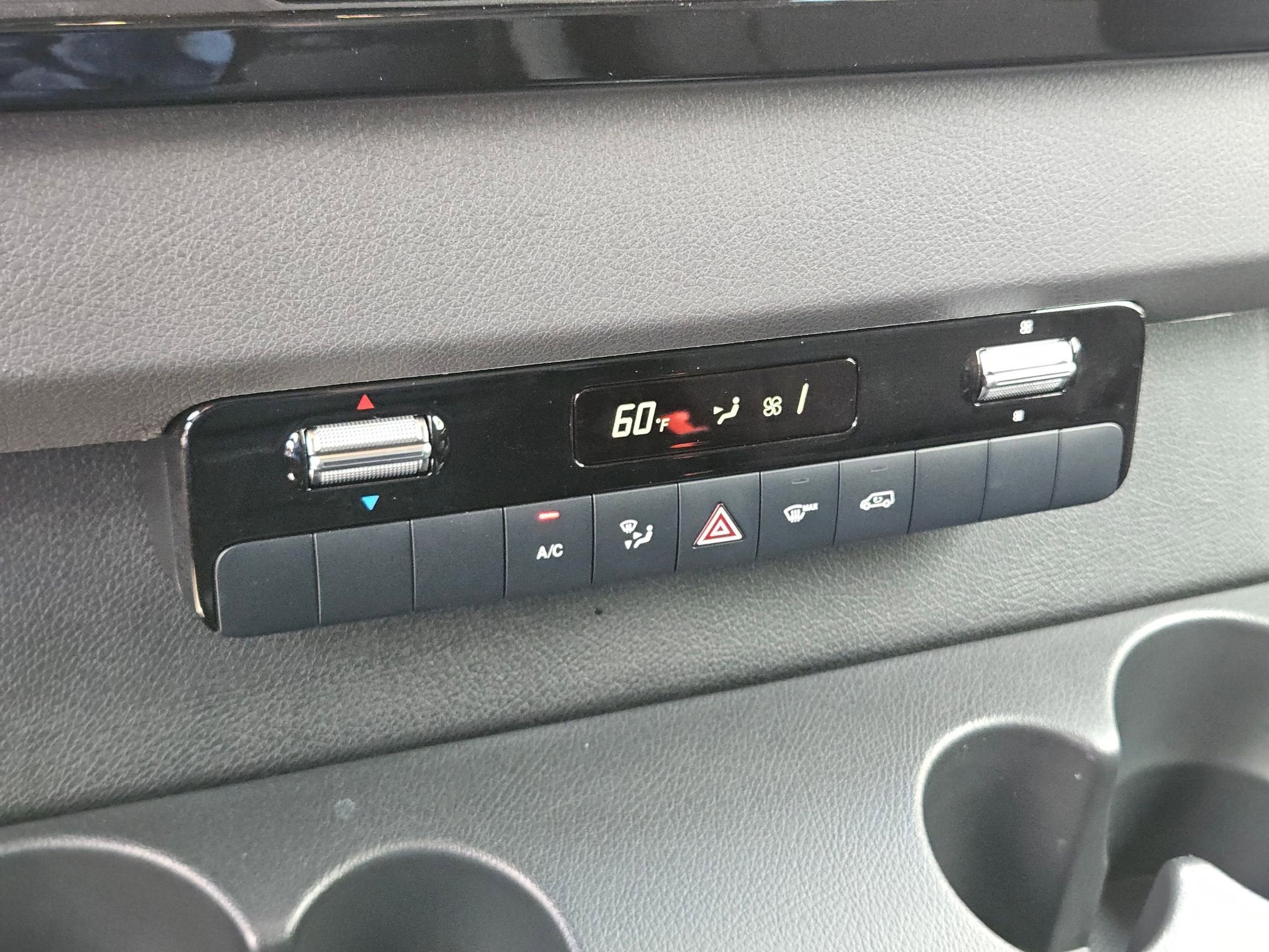 2025 Mercedes-Benz Sprinter Cargo Van 144 WB