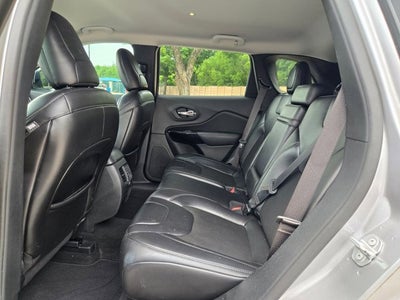 2019 Jeep Cherokee Altitude