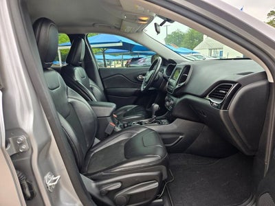 2019 Jeep Cherokee Altitude