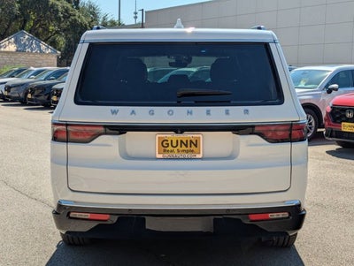 2023 Jeep Wagoneer L Base