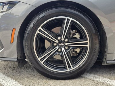 2024 Ford Mustang Base