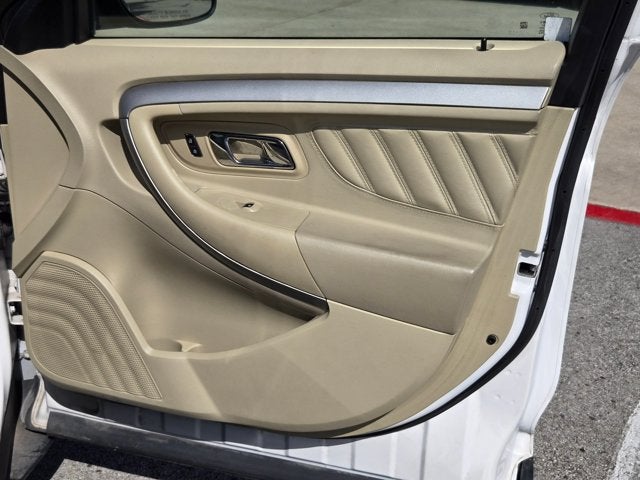 2018 Ford Taurus SEL