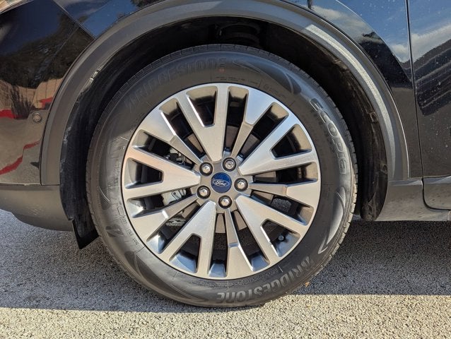 2020 Ford Escape Titanium Hybrid