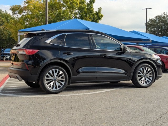 2020 Ford Escape Titanium Hybrid