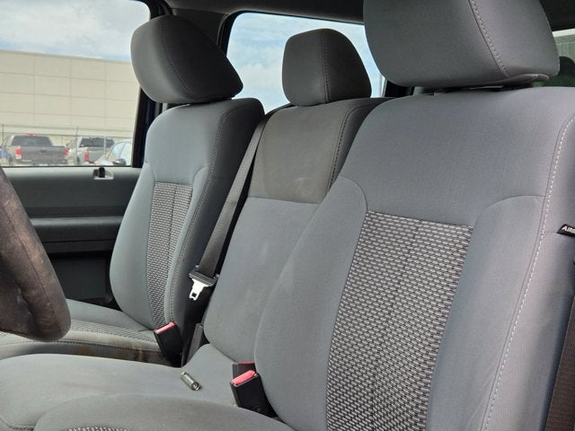 2011 Ford Super Duty F-250 SRW Base