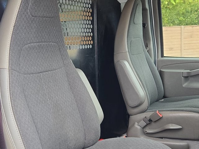2025 GMC Savana Cargo Van Base
