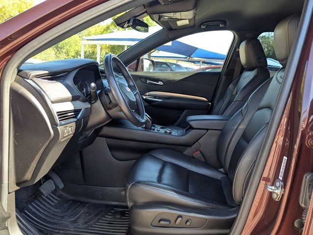 2023 Cadillac XT4 FWD Premium Luxury