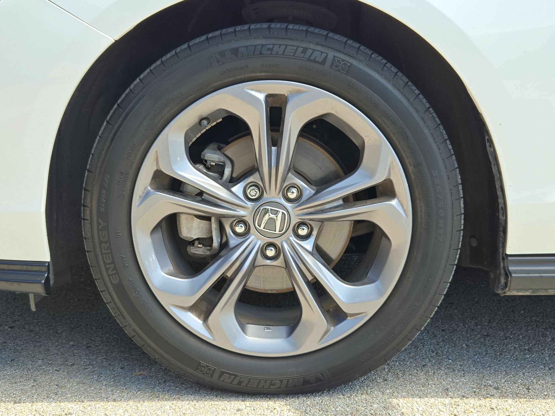 2024 Honda Accord Sedan EX