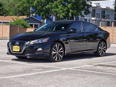 2022 Nissan Altima 2.5 SR