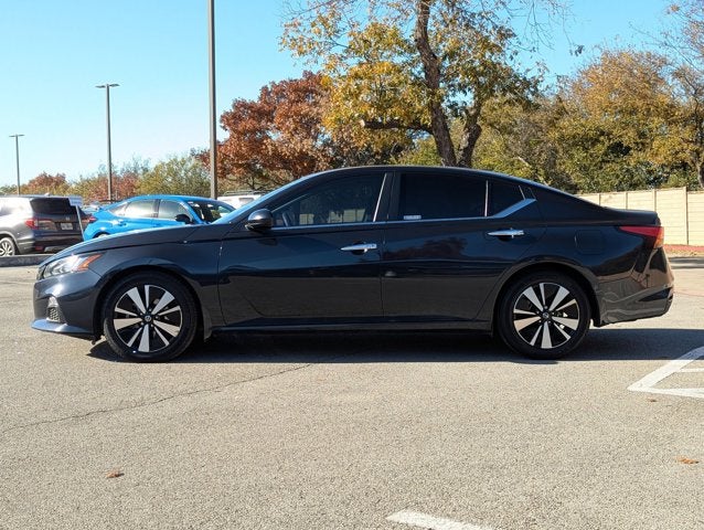 2021 Nissan Altima 2.5 SV