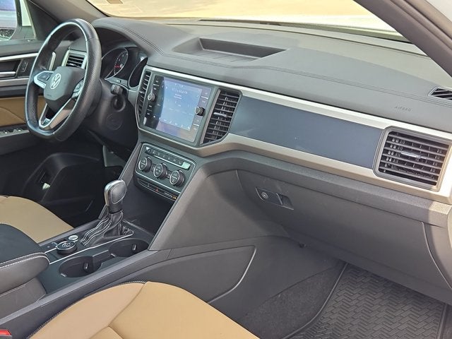 2021 Volkswagen Atlas Cross Sport 3.6L V6 SE w/Technology R-Line