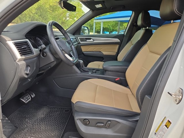 2021 Volkswagen Atlas Cross Sport 3.6L V6 SE w/Technology R-Line