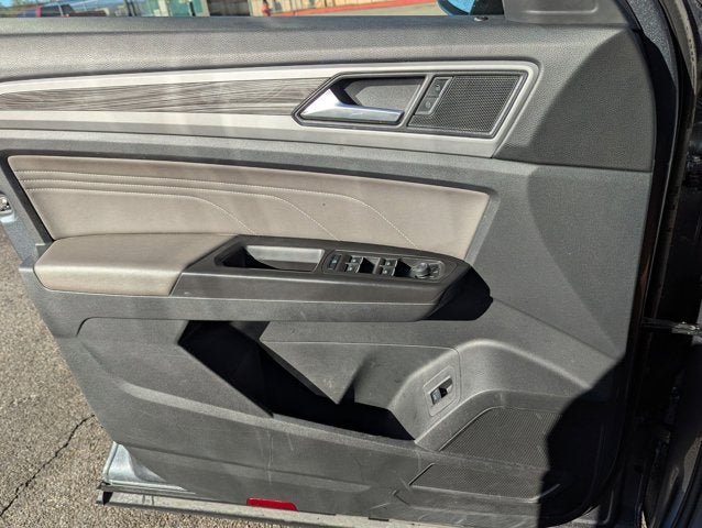 2023 Volkswagen Atlas Cross Sport 2.0T SE w/Technology