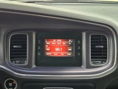 2016 Dodge Charger SE