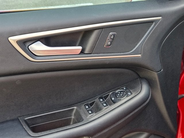2024 Ford Edge Base