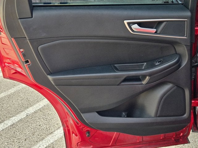2024 Ford Edge Base