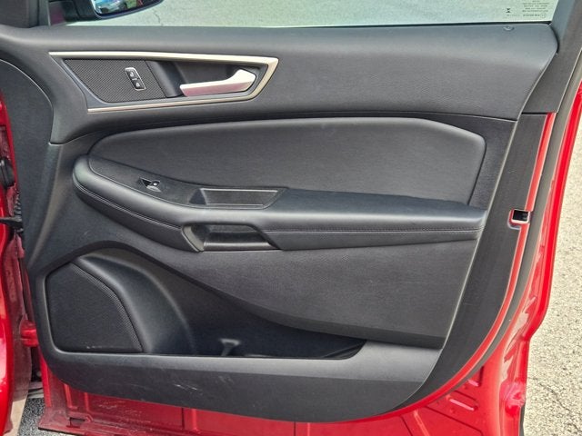 2024 Ford Edge Base