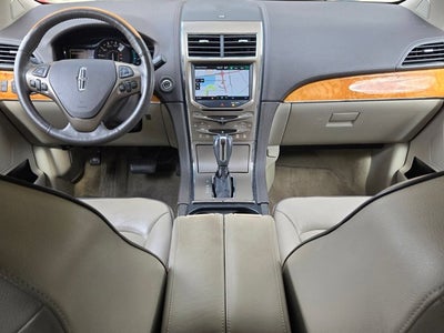 2012 Lincoln MKX Base