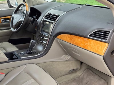 2012 Lincoln MKX Base