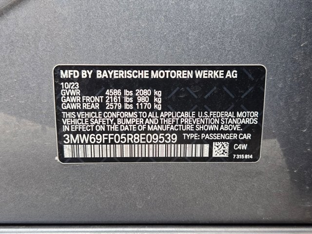 2024 BMW 3 Series 330i