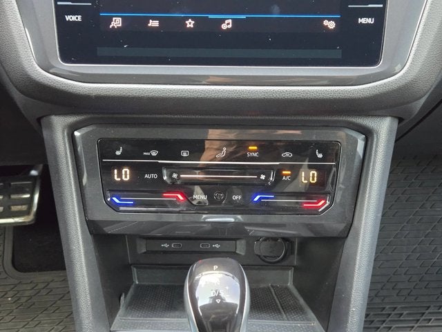 2024 Volkswagen Tiguan SE R-Line Black