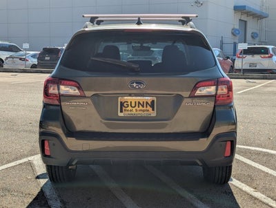 2018 Subaru Outback Touring