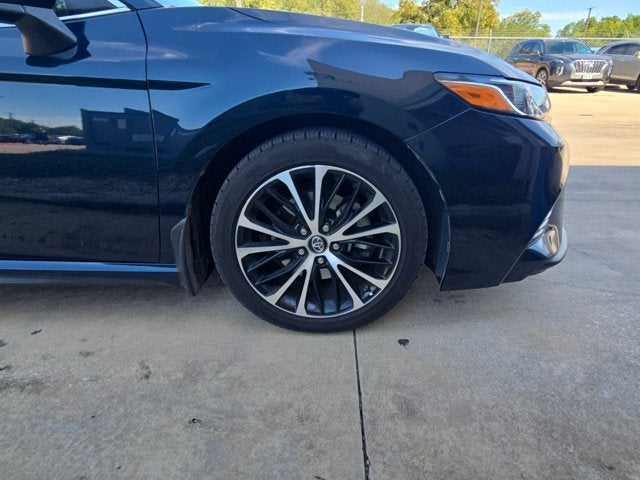 2019 Toyota Camry Base