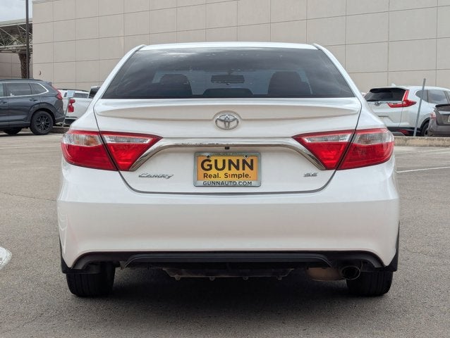 2017 Toyota Camry SE