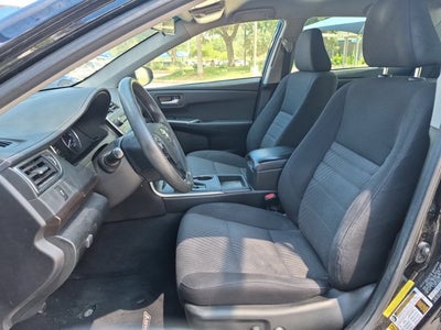 2017 Toyota Camry LE