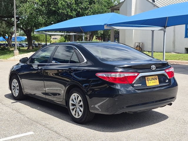 2017 Toyota Camry LE