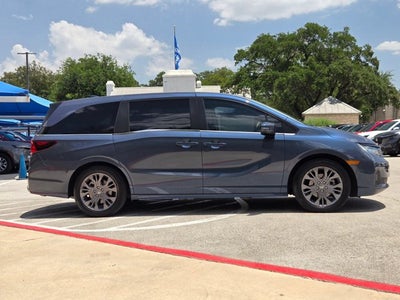 2025 Honda Odyssey Touring