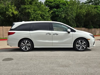 2019 Honda Odyssey Elite