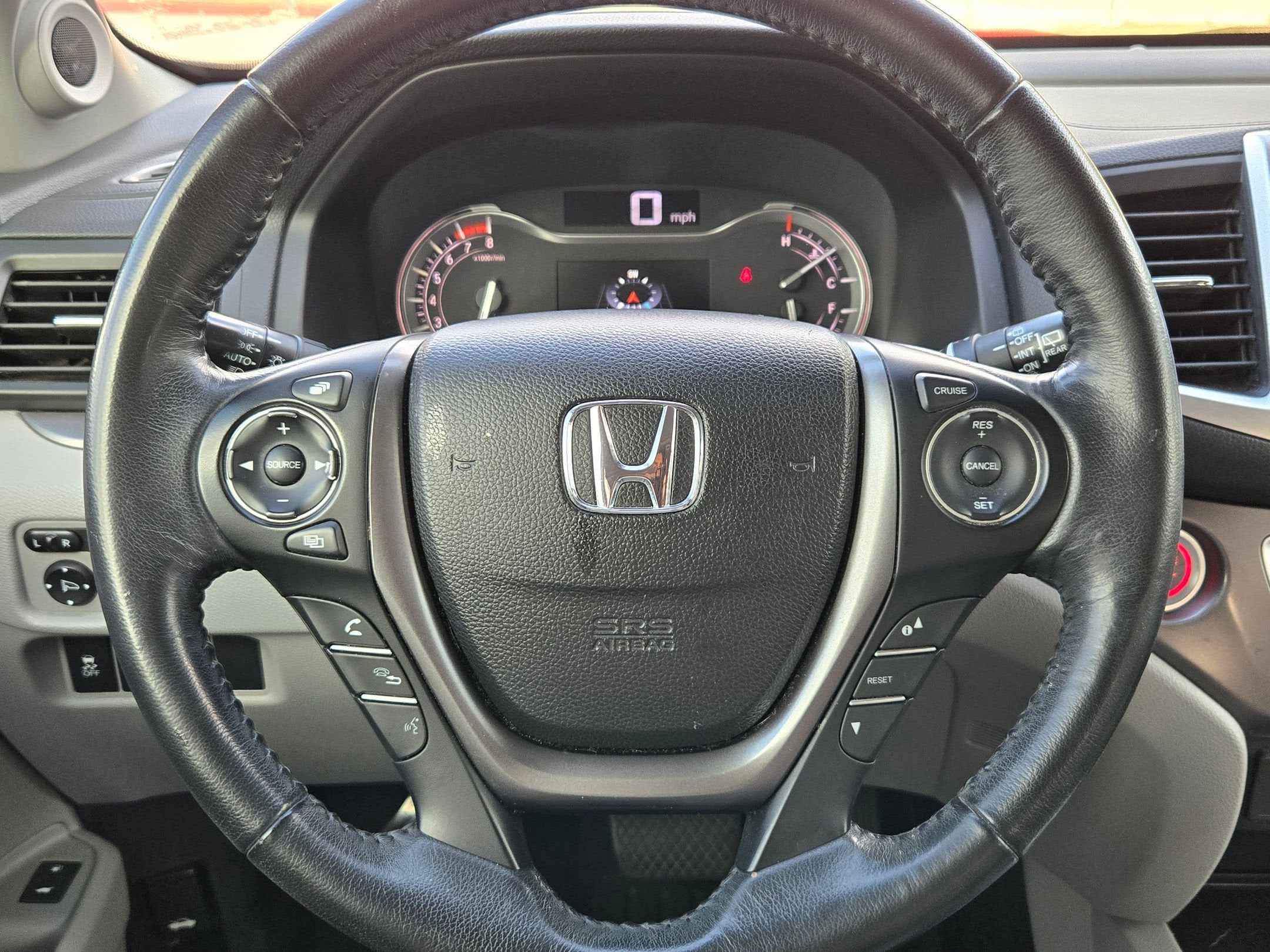 2016 Honda Pilot 2WD EX-L with Rear Entertainment System