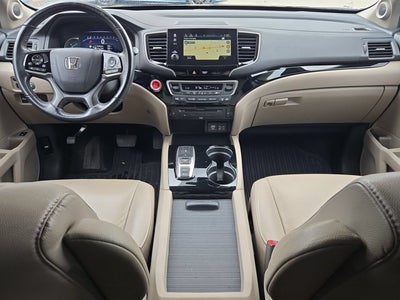 2019 Honda Pilot Touring 8-Passenger