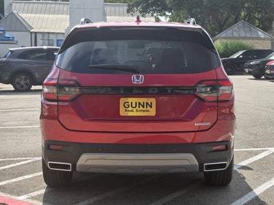 2024 Honda Pilot Touring