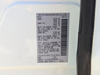 2023 Nissan Pathfinder SL