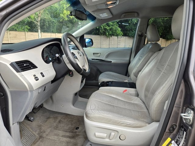 2013 Toyota Sienna Base