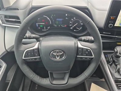 2026 Toyota Sienna Base
