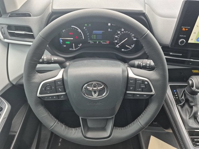 2026 Toyota Sienna Base