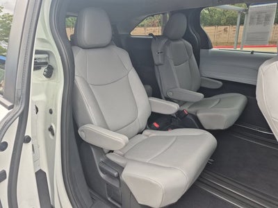 2026 Toyota Sienna Base